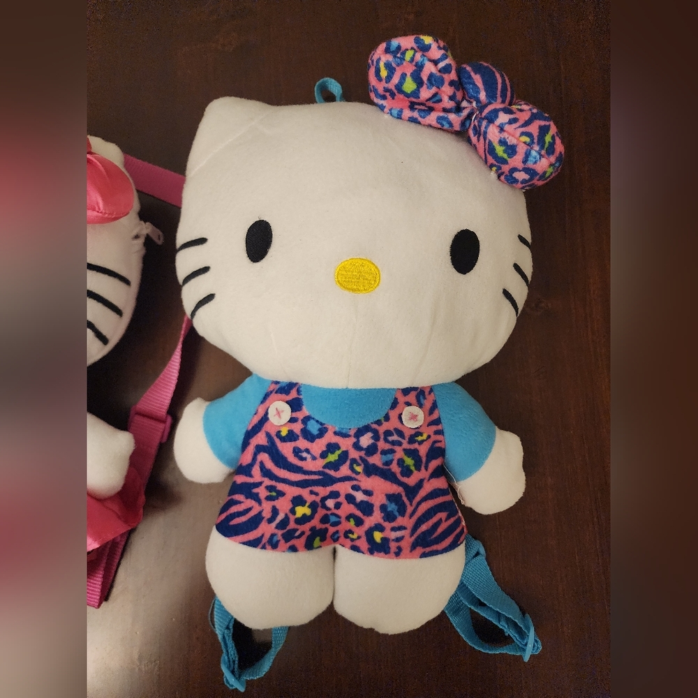 Hello Kitty Plush Backpack Pair - Picture 3 of 7